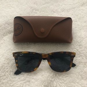 Ray Ban Wayfarer Fleck limited edition